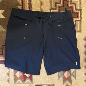 Free Country Women’s Bermuda Length Board Shorts